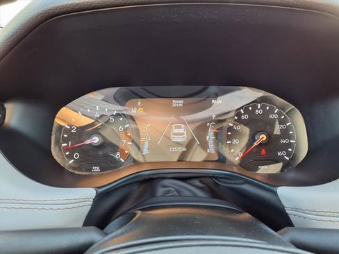 Used 2025 Jeep Compass Limited image 65