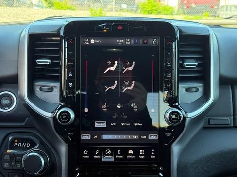 New 2026 RAM 1500 Big Horn AWD/4WD image 20
