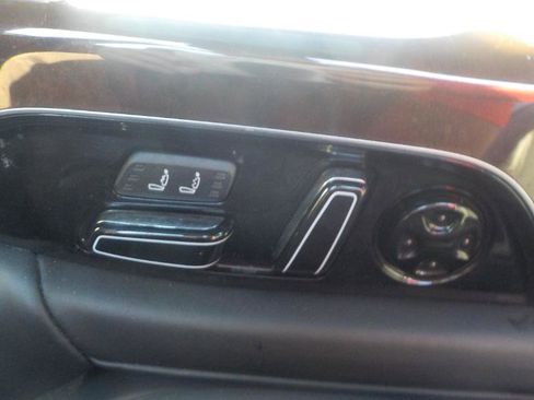 Used 2017 Audi A8 L 3.0T w/ Executive Package image 37