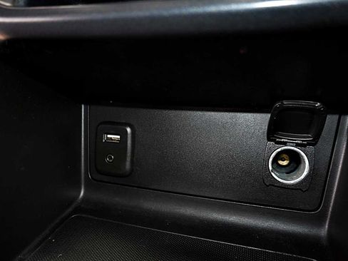 Used 2018 GMC Canyon SLE w/ SLE Convenience Package RWD image 29