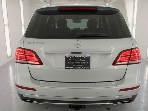 Used 2016 Mercedes-Benz GLE 350 w/ Premium Package image 8