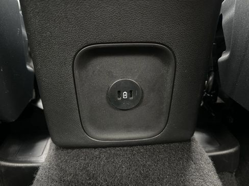 Used 2025 Ford Escape Active image 31