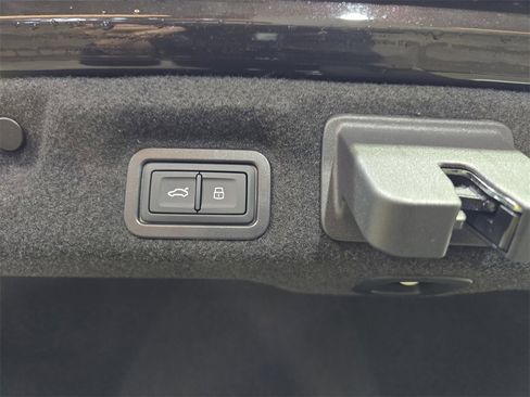 New 2026 Audi A6 Prestige image 12