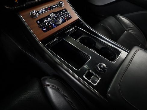 Used 2020 Lincoln Aviator Reserve w/ Equipment Group 202A image 35