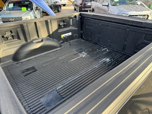 Used 2021 Ford F150 Lariat w/ Equipment Group 502A High image 13