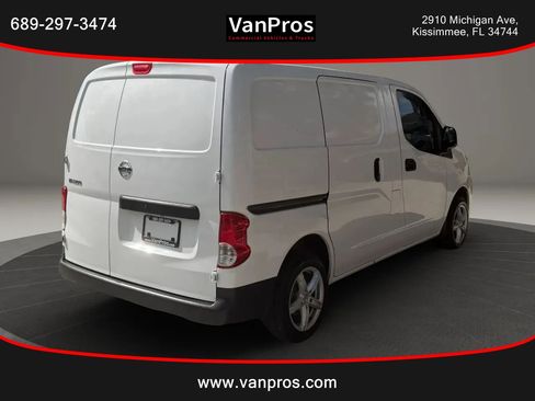 Used 2021 Nissan NV200 S FWD image 5