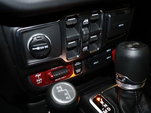 Used 2026 Jeep Wrangler Rubicon w/ Xtreme 35 Tire Package image 16