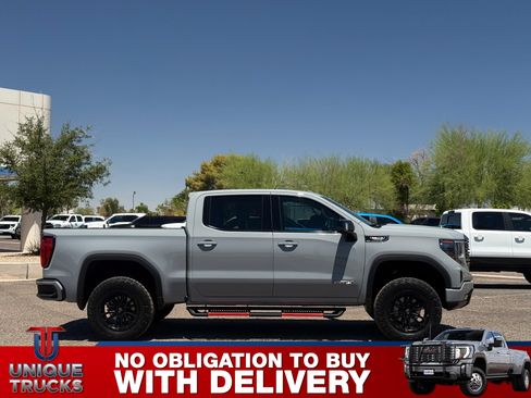 Used 2024 GMC Sierra 1500 AT4 w/ Technology Package AWD/4WD image 4