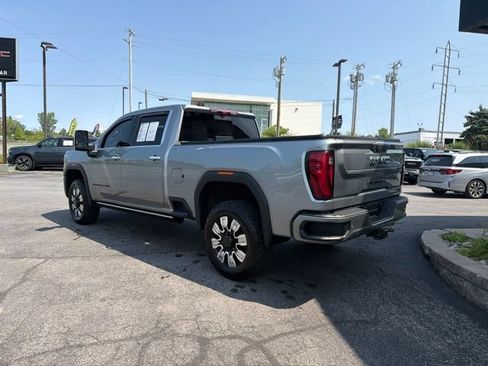 Used 2024 GMC Sierra 2500 Denali w/ Denali Reserve Package AWD/4WD image 3