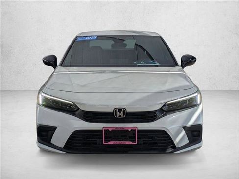 Used 2023 Honda Civic Sport image 2