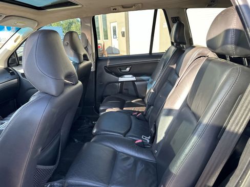 Used 2006 Volvo XC90 V8 image 16