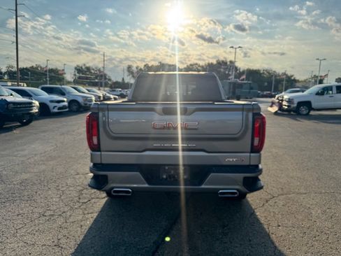 Used 2024 GMC Sierra 1500 AT4 w/ Technology Package AWD/4WD image 6