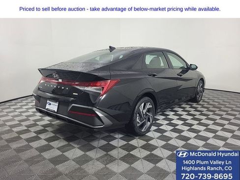 Certified 2025 Hyundai Elantra SEL FWD image 8