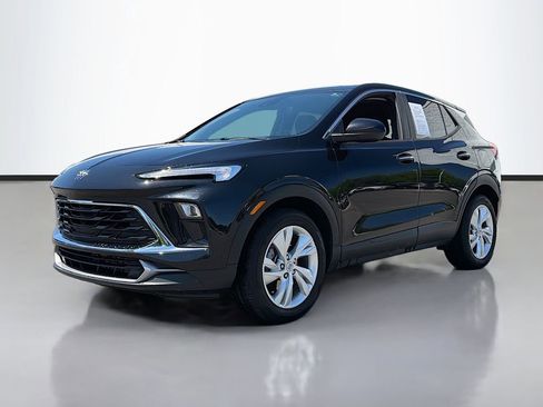 Used 2025 Buick Encore GX Preferred image 2