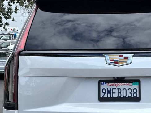 Used 2022 Cadillac Escalade Sport w/ Touring Package AWD/4WD image 52