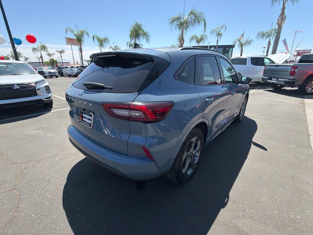 Used 2024 Ford Escape ST-Line FWD image 5