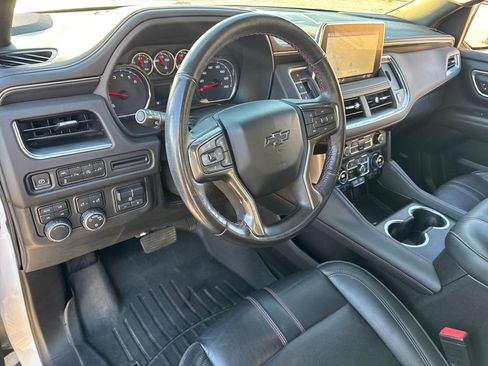 Used 2021 Chevrolet Suburban RST w/ Luxury Package image 17