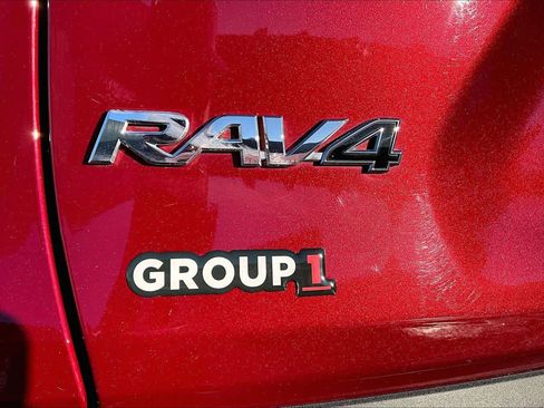 Used 2025 Toyota RAV4 XLE image 32