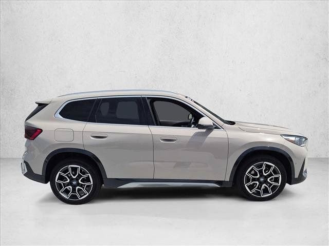 Used 2026 BMW X1 xDrive28i w/ Technology Package AWD/4WD image 4