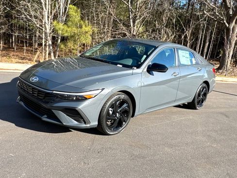 New 2026 Hyundai Elantra Sport w/ Cargo Package image 2