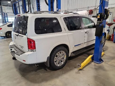 Used 2015 Nissan Armada Platinum w/ 2nd Row Captain Seat Package AWD/4WD image 7