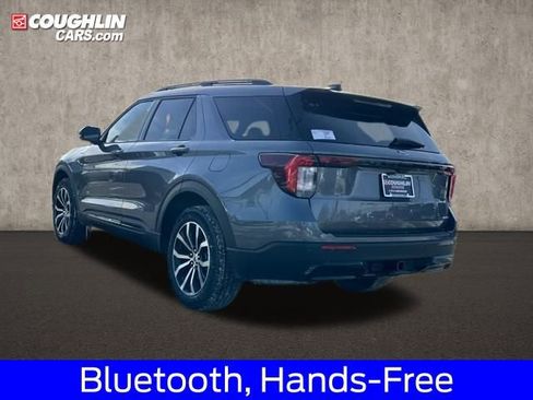 New 2026 Ford Explorer ST-Line image 7
