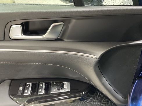 New 2026 Kia K5 GT-Line image 19