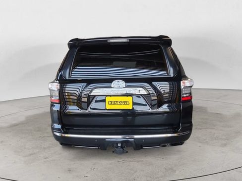 Used 2018 Toyota 4Runner Limited AWD/4WD image 6