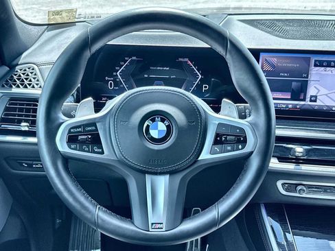 Used 2026 BMW X5 xDrive40i w/ M Sport Package AWD/4WD image 15