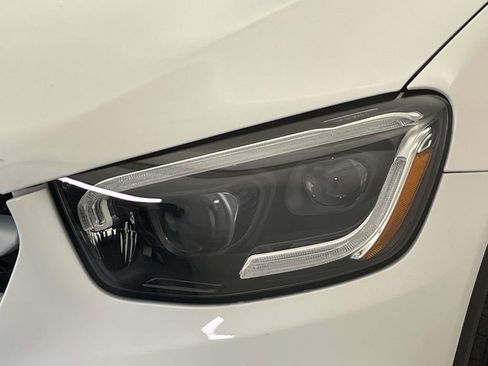 Used 2020 Mercedes-Benz GLC 300 4MATIC image 15