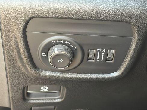 New 2025 Jeep Grand Cherokee L Limited w/ Black Appearance Package RWD image 20