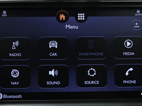 Used 2019 Bentley Bentayga image 35