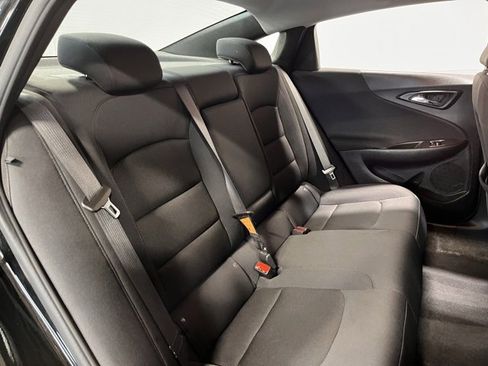 Used 2022 Chevrolet Malibu LT image 13
