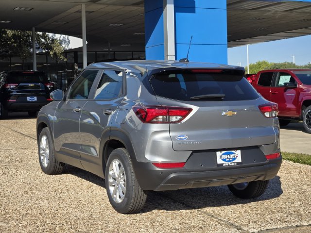 New 2026 Chevrolet TrailBlazer LS w/ LS Convenience Package FWD image 5