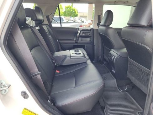 Used 2023 Toyota 4Runner TRD Off-Road Premium w/ Moonroof Package AWD/4WD image 23