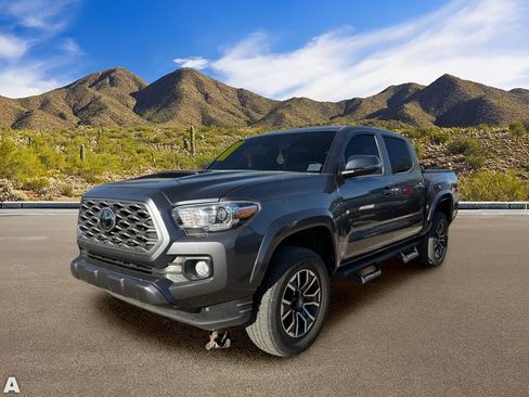 Used 2021 Toyota Tacoma TRD Sport w/ Technology Package RWD image 2