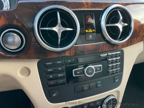 Used 2013 Mercedes-Benz GLK 350 2WD image 9