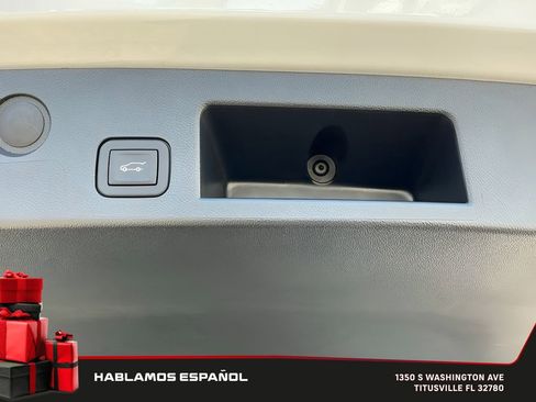 New 2026 GMC Terrain AT4 w/ Convenience Package III image 22