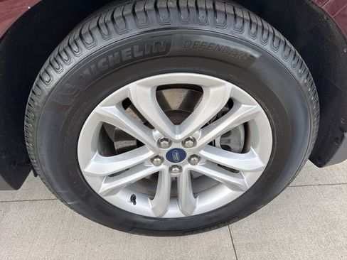 Certified 2020 Ford Edge SEL w/ Convenience Package image 20
