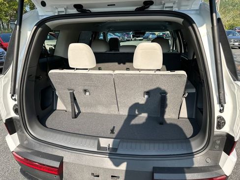 New 2026 Hyundai Santa Fe SE AWD/4WD image 21