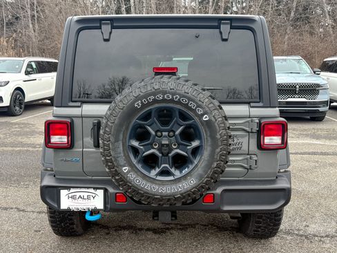 Used 2023 Jeep Wrangler Unlimited w/ Cold Weather Group image 6
