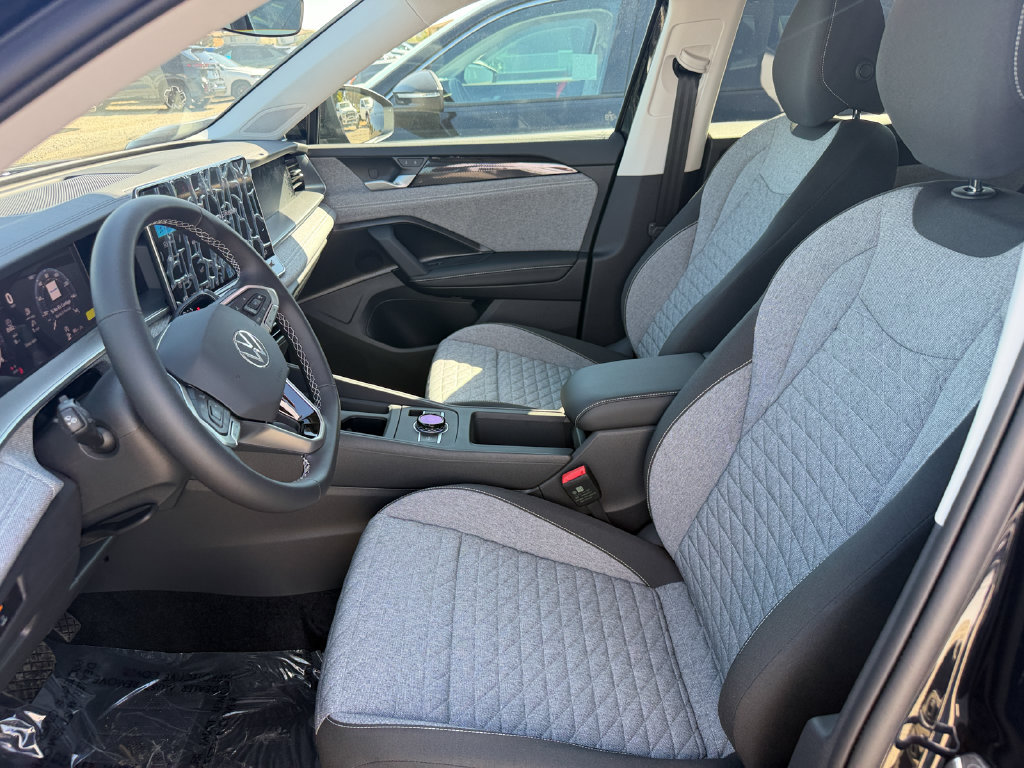 New 2026 Volkswagen Tiguan S AWD/4WD image 12