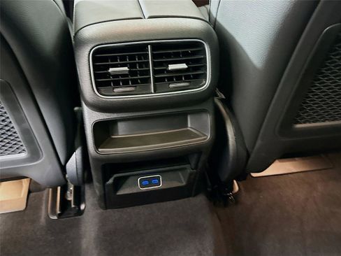 Certified 2026 Mercedes-Benz GLE 350 4MATIC image 33
