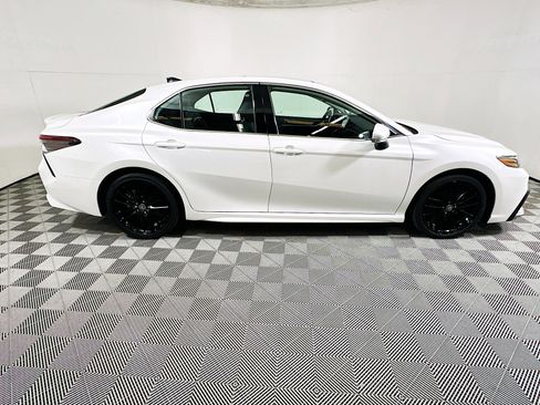 Used 2023 Toyota Camry XSE FWD image 2