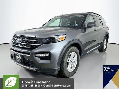 Certified 2023 Ford Explorer XLT w/ Equipment Group 202A AWD/4WD image 4