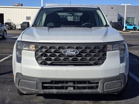 Used 2025 Ford Maverick XL image 2