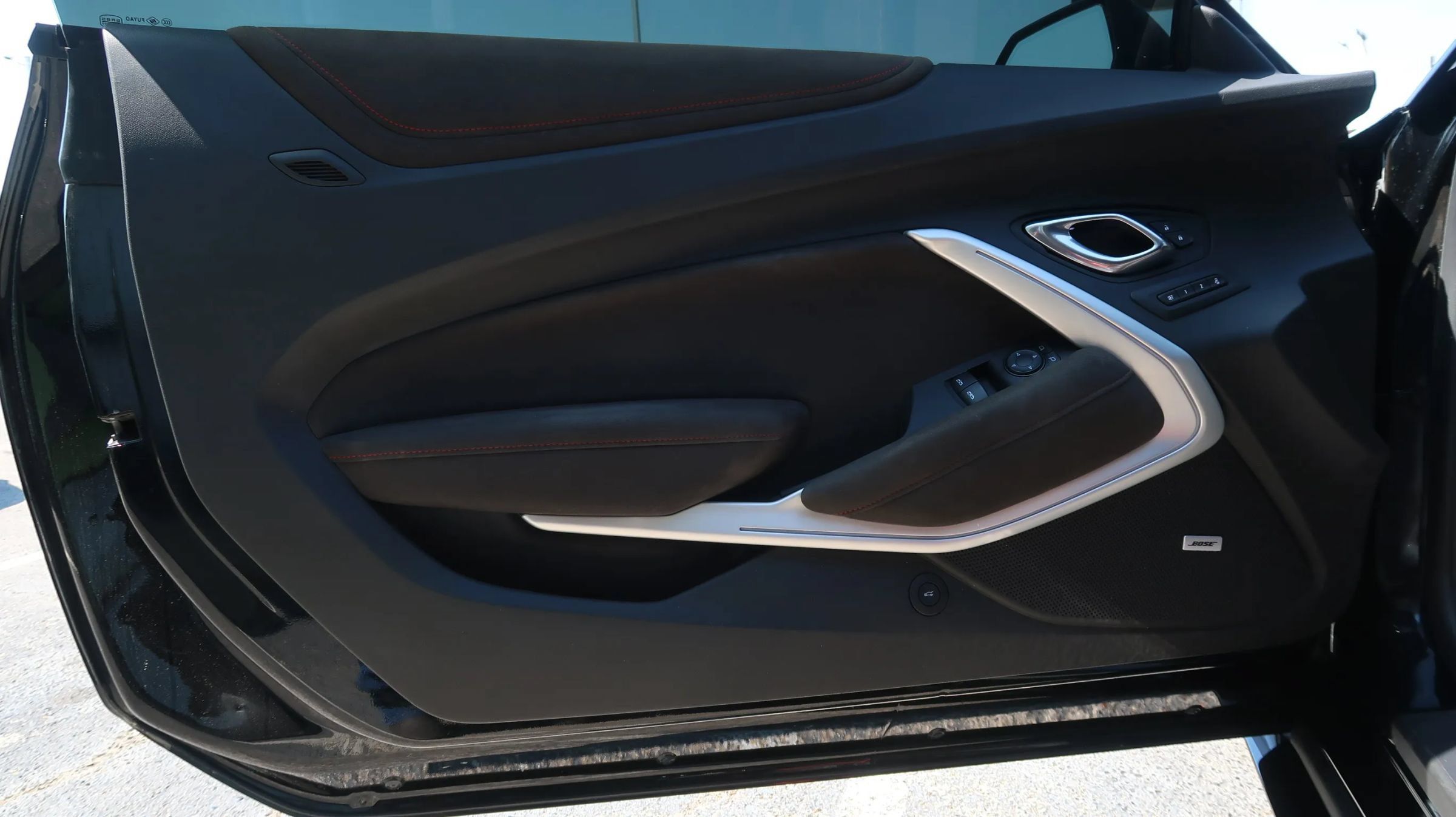 Used 2018 Chevrolet Camaro ZL1 RWD image 43