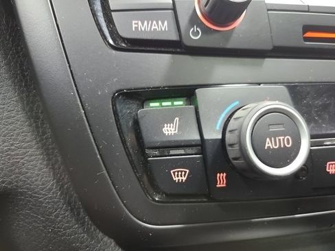 Used 2015 BMW 320i xDrive Sedan AWD/4WD image 34
