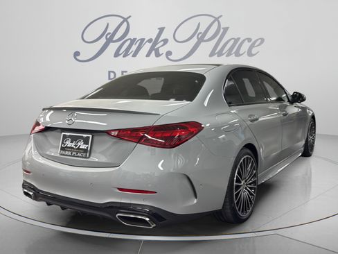 Used 2025 Mercedes-Benz C 300 Sedan image 5