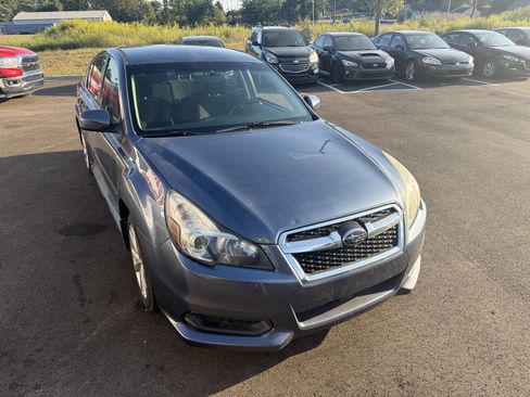 Used 2013 Subaru Legacy 2.5i Premium image 4